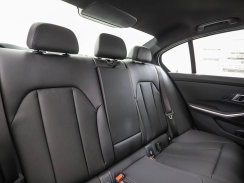 New 2026 BMW 330i xDrive Sedan w/ Convenience Package AWD/4WD image 28