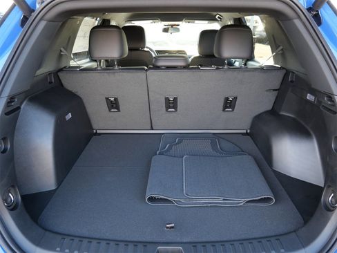 New 2026 GMC Terrain Elevation w/ Elevation Premium Package image 8