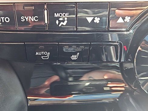 Used 2023 Acura MDX SH-AWD w/ Technology Package image 21