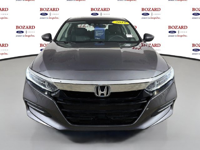 Used 2019 Honda Accord LX image 2