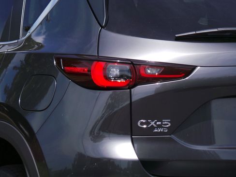 Certified 2023 MAZDA CX-5 AWD 2.5 S image 19