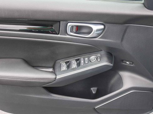 Used 2024 Honda Civic Touring image 21