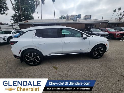 Used 2024 Chevrolet Equinox EV LT FWD image 7