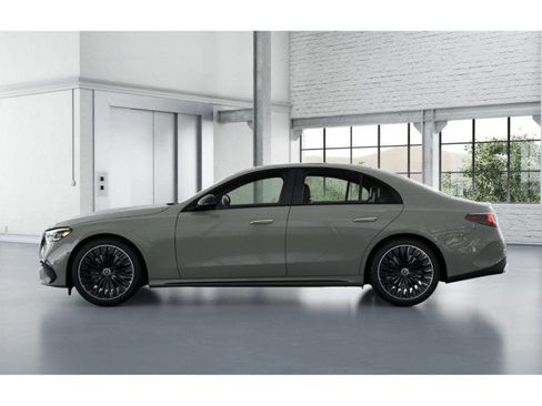 New 2026 Mercedes-Benz E 450 4MATIC Sedan image 33