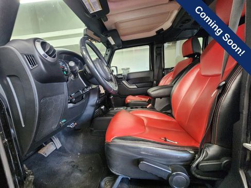 Used 2015 Jeep Wrangler Unlimited Sport w/ Quick Order Package 24S AWD/4WD image 18