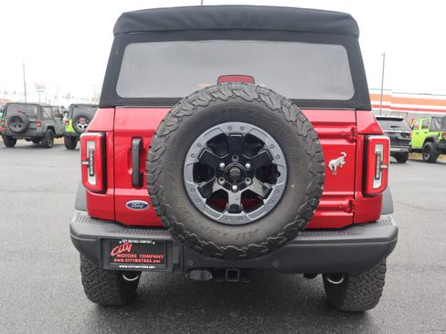 Used 2021 Ford Bronco Badlands image 31