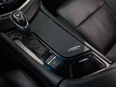 Used 2019 Cadillac CTS Luxury image 37