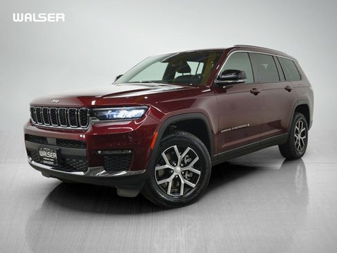 Used 2024 Jeep Grand Cherokee L Limited AWD/4WD image 1
