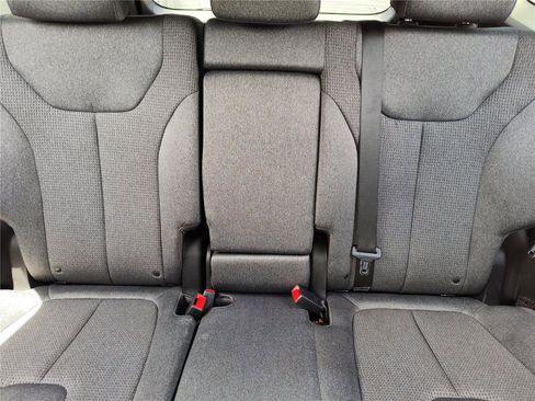 Used 2023 Hyundai Santa Fe SEL image 25