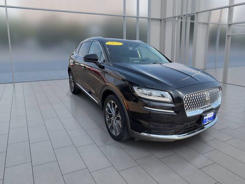 Used 2021 Lincoln Nautilus Reserve w/ Equipment Group 201A AWD/4WD image 2