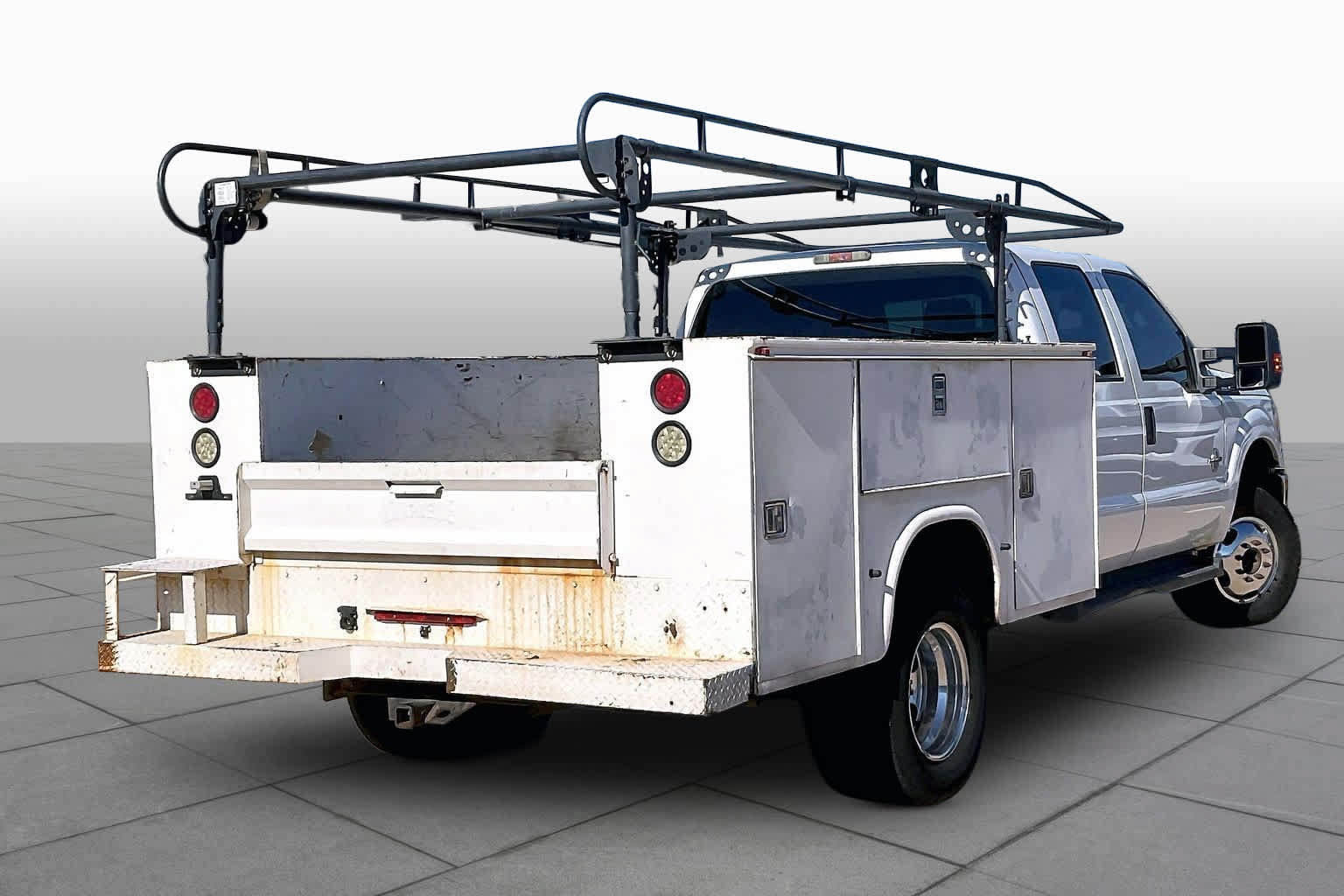 Used 2011 Ford F350 XL w/ PWR Equipment Group AWD/4WD image 13