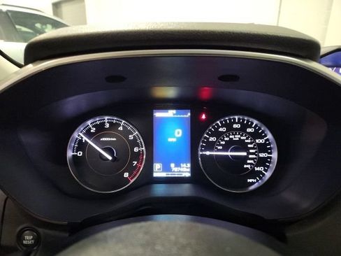 Used 2019 Subaru Crosstrek 2.0i Limited w/ Moonroof Package w/Navigation AWD/4WD image 14