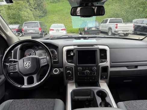 Used 2019 RAM 1500 Warlock AWD/4WD image 16