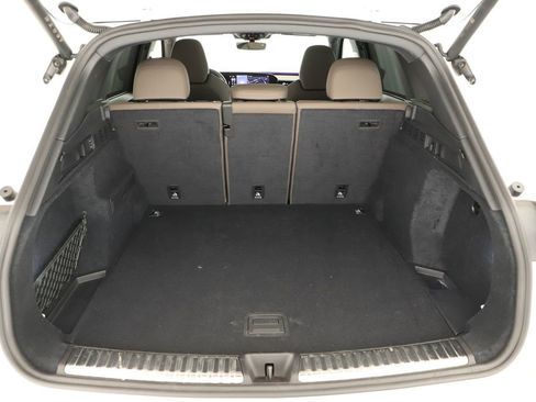 Certified 2025 Audi Q5 Prestige AWD/4WD image 36