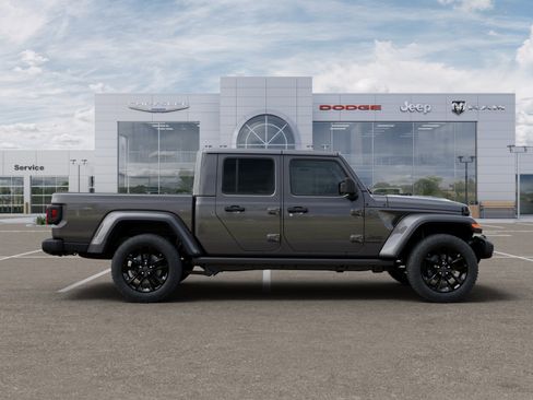 New 2025 Jeep Gladiator Nighthawk image 35