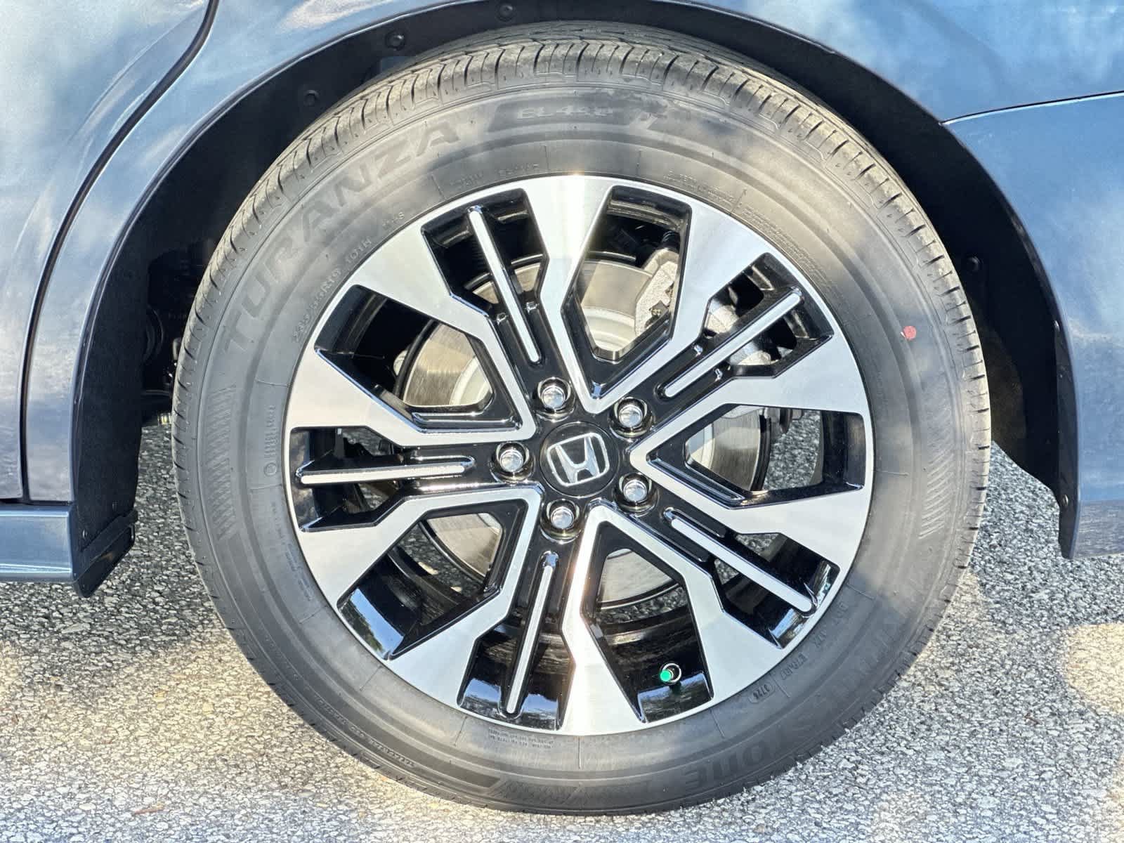New 2027 Honda Odyssey Elite image 12