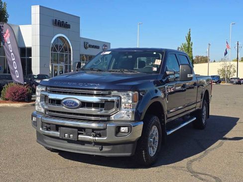 Used 2020 Ford F350 XLT w/ XLT Value Package AWD/4WD image 8