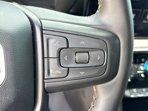 Used 2025 GMC Sierra 2500 AT4 AWD/4WD image 14