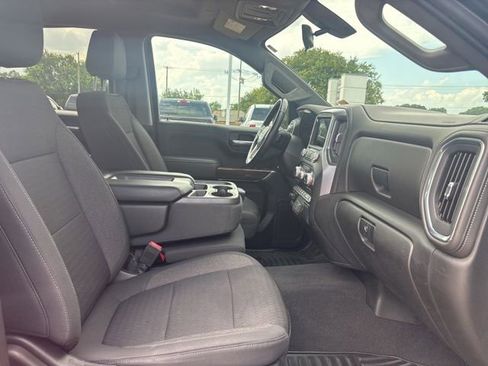 Used 2020 GMC Sierra 1500 Elevation w/ Elevation Value Package AWD/4WD image 11