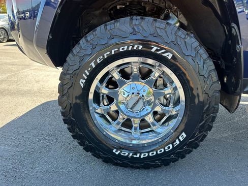 Used 2019 Toyota 4Runner SR5 Premium AWD/4WD image 12
