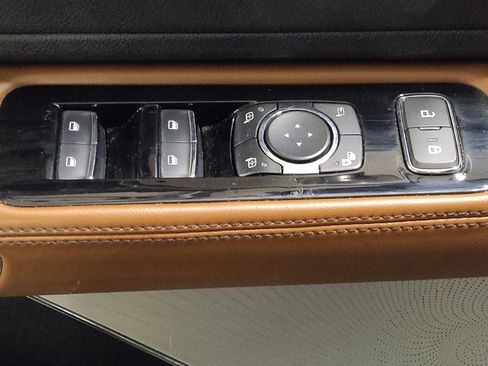 Used 2020 Lincoln Aviator Reserve w/ Equipment Group 201A RWD image 27