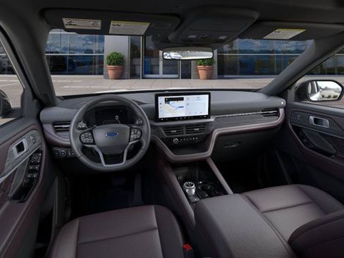 New 2026 Ford Explorer Platinum w/ LUX Leather Package AWD/4WD image 9