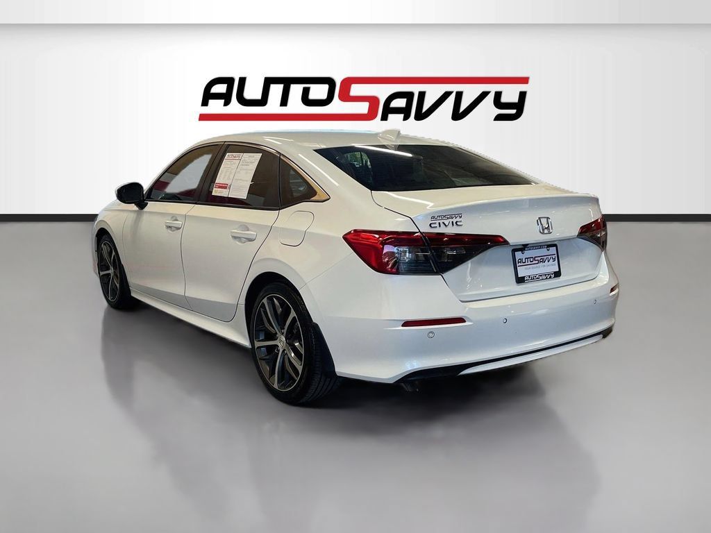 Used 2024 Honda Civic Touring image 5
