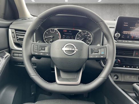 New 2026 Nissan Rogue SV image 21