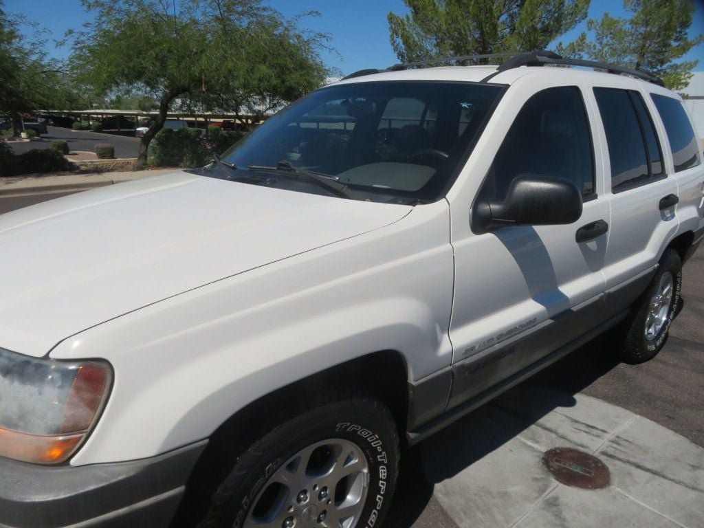 Used 2000 Jeep Grand Cherokee Laredo AWD/4WD image 8