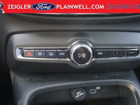 Used 2023 Volvo C40 P8 Recharge Ultimate AWD/4WD image 24
