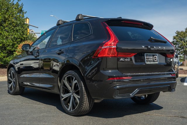 Certified 2024 Volvo XC60 T8 Ultimate w/ Protection Package Premier AWD/4WD image 5