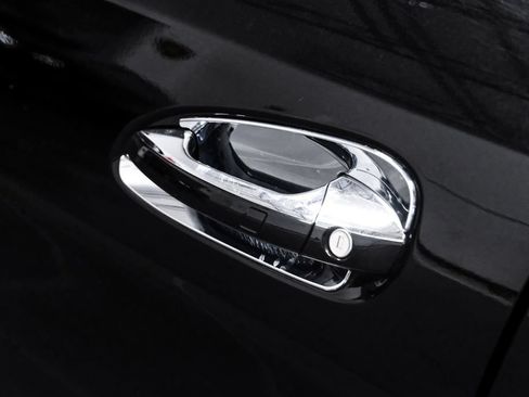 Used 2016 Mercedes-Benz GL 63 AMG 4MATIC image 55