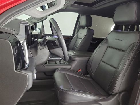 Used 2024 GMC Sierra 2500 Denali w/ Denali Reserve Package image 14