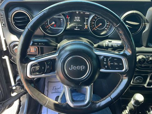 Used 2021 Jeep Wrangler Unlimited Sahara AWD/4WD image 10