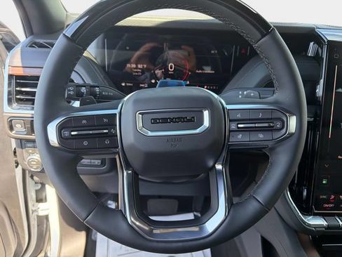 New 2026 GMC Yukon XL Denali w/ Denali Reserve Package AWD/4WD image 24