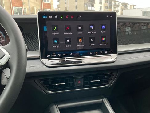 New 2026 Volkswagen Tiguan SE AWD/4WD image 18