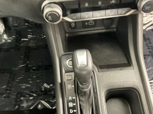 Used 2025 Nissan Sentra S FWD image 15