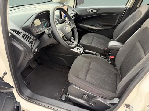 Used 2020 Ford EcoSport SE w/ SE Convenience Package FWD image 9