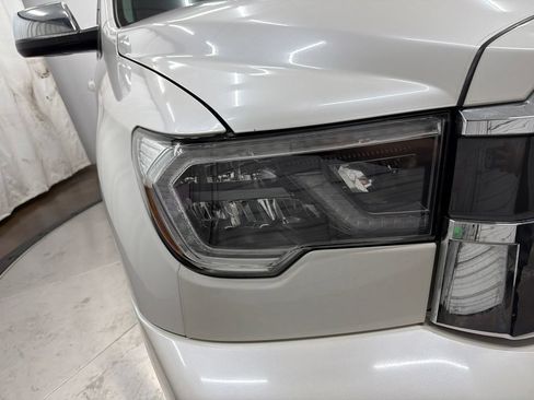 Used 2021 Toyota Sequoia Platinum RWD image 9