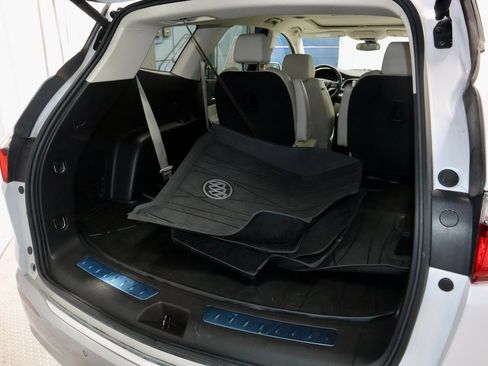 Used 2023 Buick Enclave Essence w/ Experience Buick Package image 21