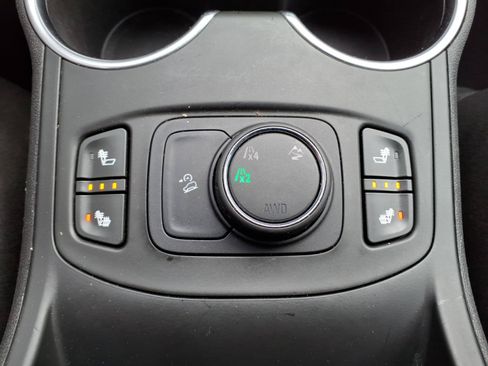 Used 2019 GMC Terrain SLE w/ Driver Convenience Package AWD/4WD image 17