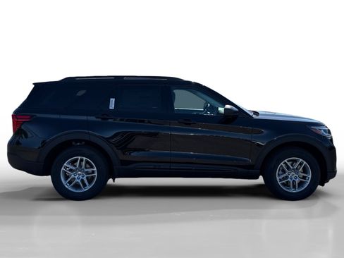 New 2026 Ford Explorer Active AWD/4WD image 6
