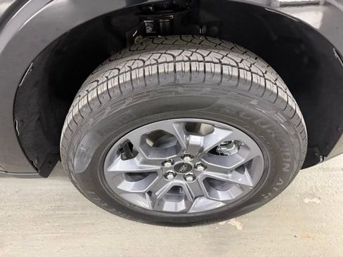 New 2026 Ford Maverick XLT w/ XLT Luxury Package image 5