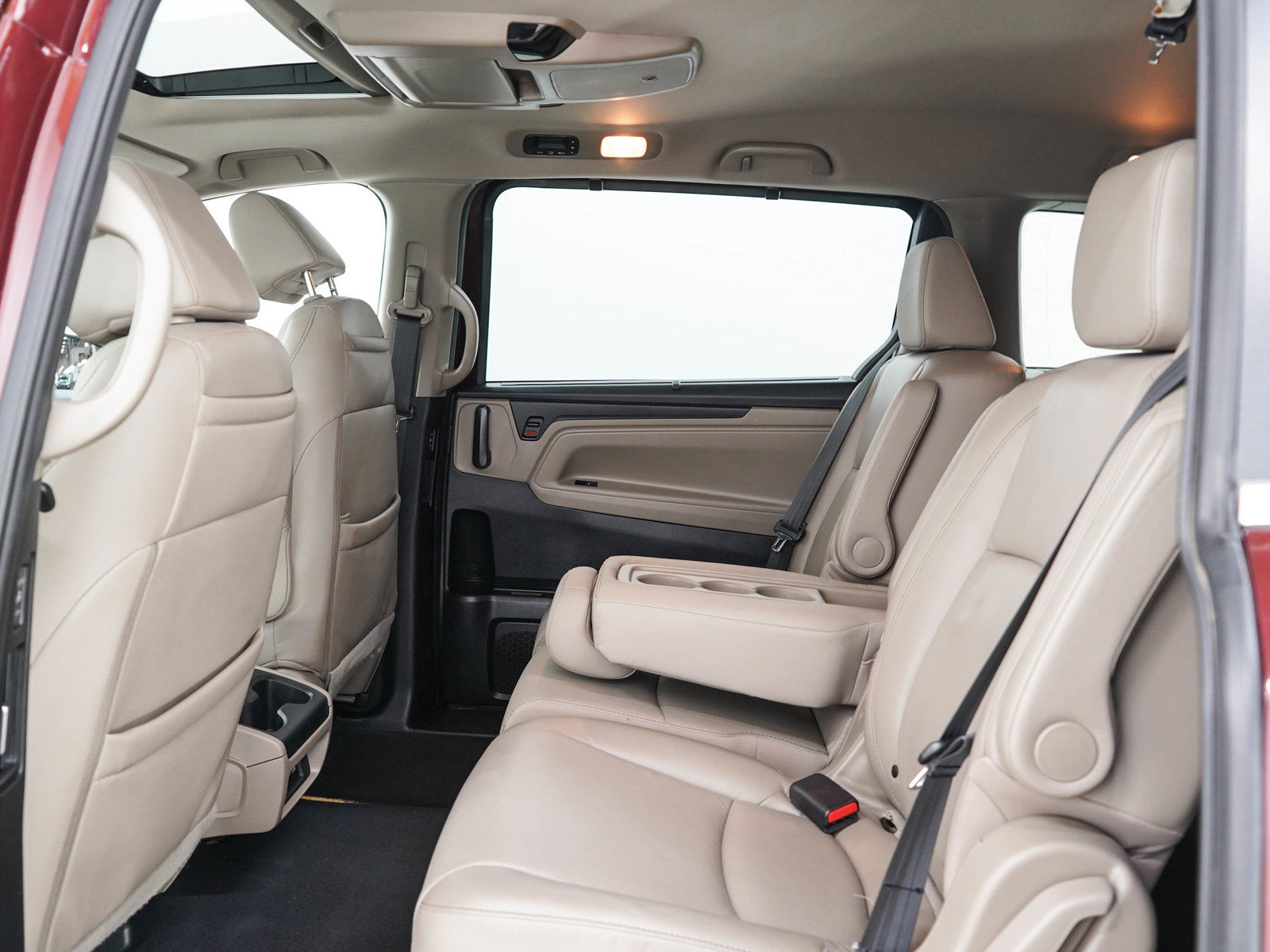 Used 2021 Honda Odyssey Touring image 16