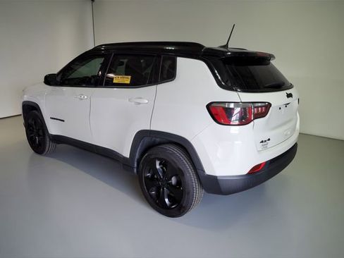Used 2019 Jeep Compass Altitude image 16