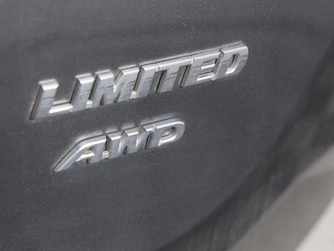 Used 2015 Toyota RAV4 Limited image 3