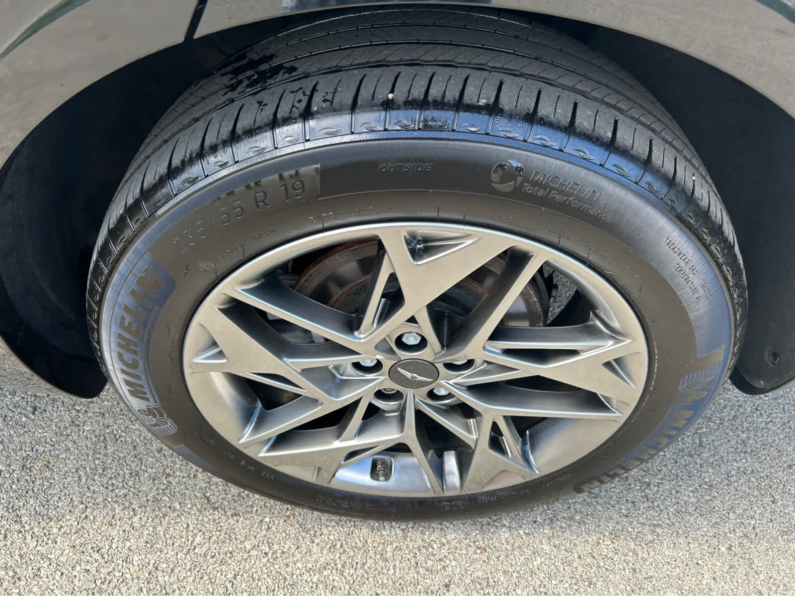 Used 2022 Genesis GV70 2.5T w/ Advanced Package AWD/4WD image 39