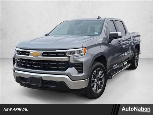 Used 2026 Chevrolet Silverado 1500 LT RWD image 1