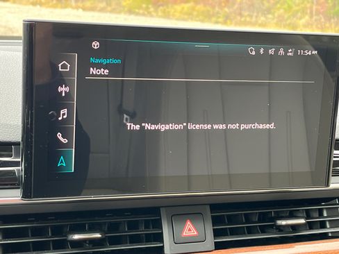 Used 2022 Audi A4 2.0T Premium w/ Convenience Package image 39