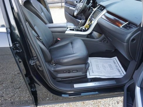 Used 2012 Ford Edge Limited w/ Driver Entry Pkg FWD image 30